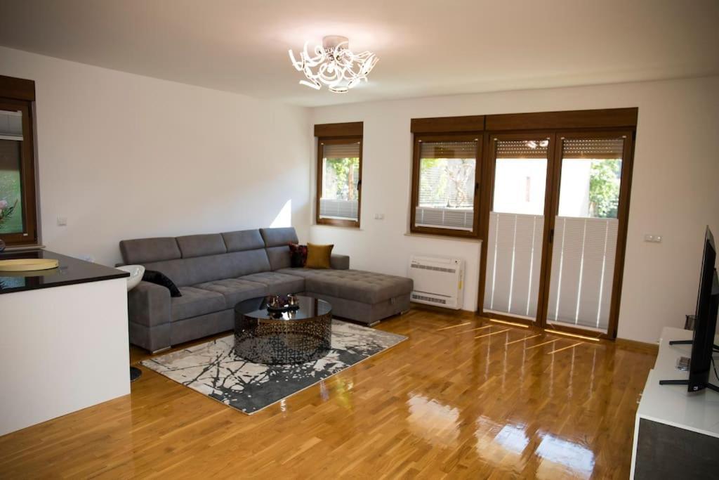 Apartment Divine Mostar Exterior photo